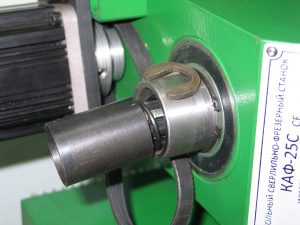 Возвратная пружина пиноли на КАФ-25С