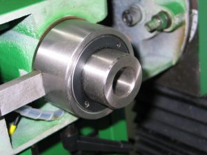 Нижняя гайка на шпинделе КАФ-25С