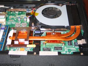 Ноутбук ASUS N61J собранная система охлаждения