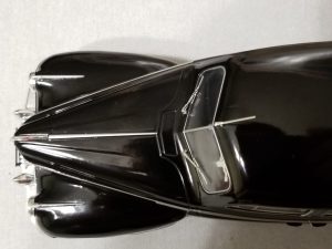№7 Легендарные советские автомобили ЗИС-110 1/24, масштабная модель, 1:24, Hachette, вид сверху на капот