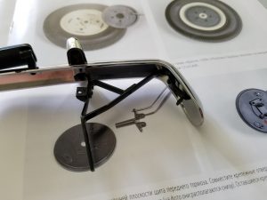 №2 Серия партворк Волга М21 1/8, масштабная модель, 1:8, ДеАгостини, неправильно собранный передний бампер