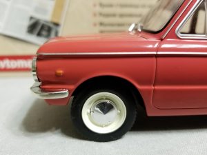 №11 Легендарные советские автомобили ЗАЗ-966 1/24, масштабная модель, 1:24, Hachette, вид на левое переднее крыло