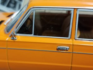 №13 Легендарные советские автомобили ВАЗ-2103 1/24, масштабная модель, 1:24, Ашет, Hachette, вид на левую переднюю дверь