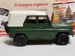 №16 Легендарные советские автомобили УАЗ-469Б 1/24, масштабная модель, 1:24, Hachette, Ашет, вид справа