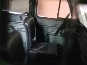 №16 Легендарные советские автомобили УАЗ-469Б 1/24, масштабная модель, 1:24, Hachette, Ашет, вид на двери изнутри
