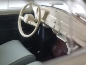 №17 Легендарные советские автомобили ЗАЗ-965А 1/24, масштабная модель, 1:24, Hachette, Ашет, вид на торпедо и руль