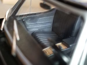 №18 Легендарные советские автомобили ЗИЛ-114 1/24, масштабная модель, 1:24, Hachette, Ашет, вид на обшивку передней двери