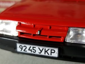 №19 Легендарные советские автомобили ВАЗ-2108 1/24, масштабная модель, 1:24, Hachette, Ашет, вид на облицовку радиатора