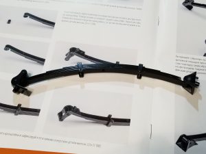 №34 Серия партворков ГАЗ М21 Волга 1/8, масштабная модель, 1:8, ДеАгостини, собранная правая рессора