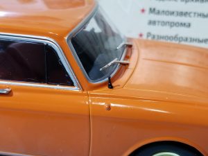 №21 Легендарные советские автомобили Москвич-412 1/24, масштабная модель, 1:24, Hachette, Ашет, вид на антенну
