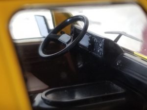 №24 Легендарные советские автомобили микроавтобус РАФ-22038 Латвия 1/24, масштабная модель, 1:24, Hachette, Ашет, вид на руль и панель приборов