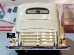 №23 Легендарные советские автомобили лимузин ЗИС-101А 1/24, масштабная модель, 1:24, Hachette, Ашет, вид сзади