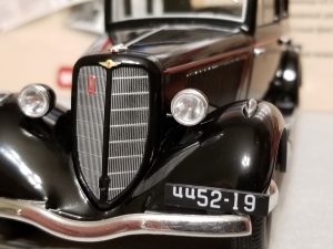 №28 Легендарные советские автомобили ГАЗ М-1 1/24, масштабная модель, 1:24, Hachette, Ашет, фара и номерной знак