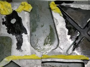 Удаление ржавчины из углов с помощью Syntilor ruggine